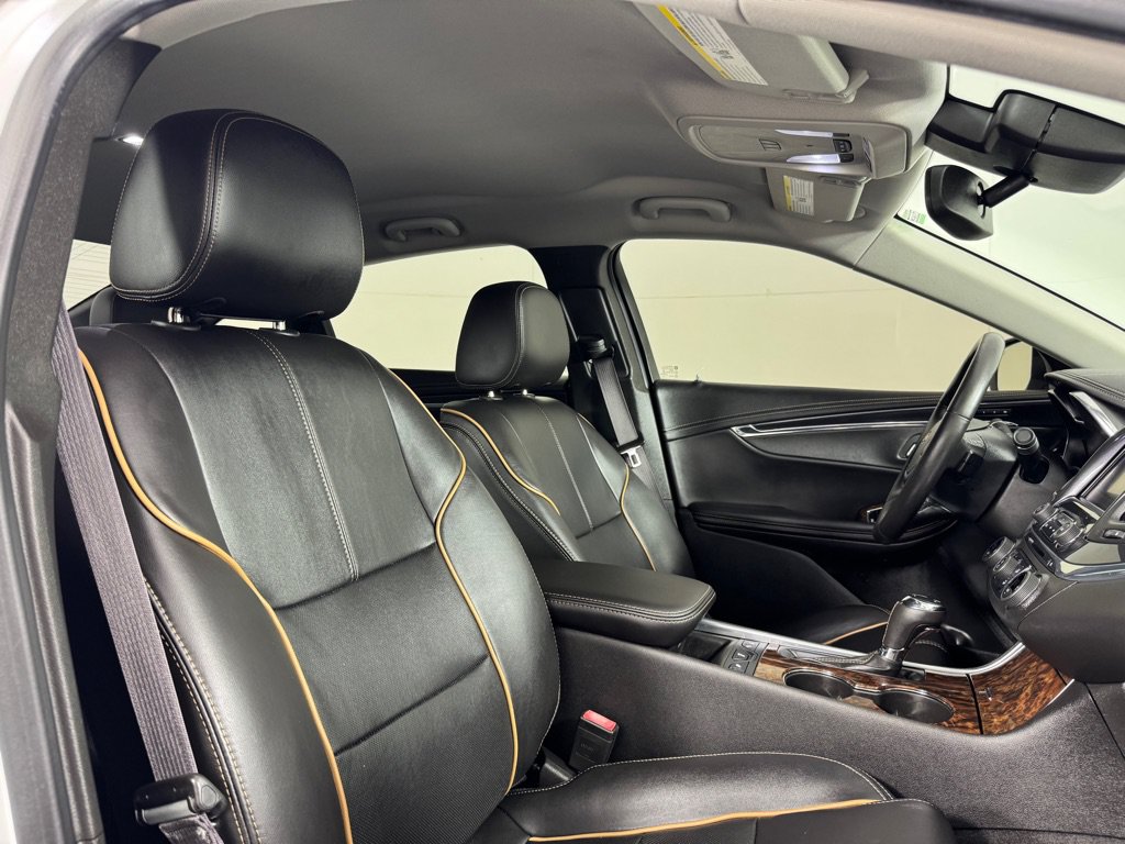 Used 2015 Chevrolet Impala LTZ FWD image 24