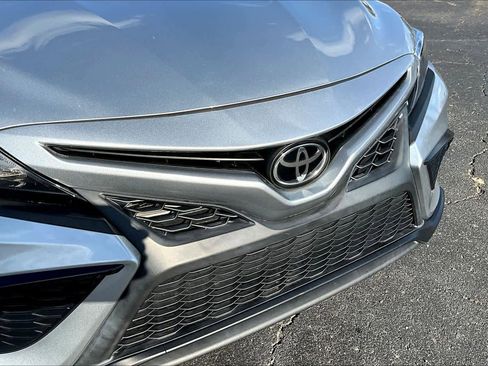 Used 2023 Toyota Camry SE image 29