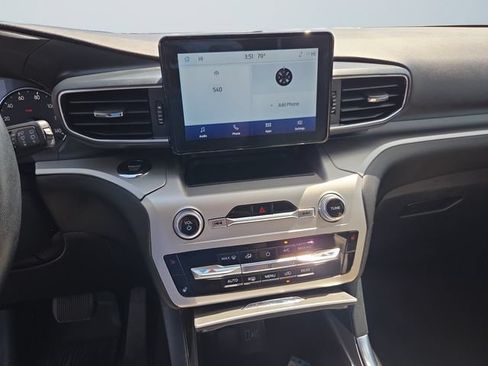 Certified 2022 Ford Explorer XLT AWD/4WD image 10