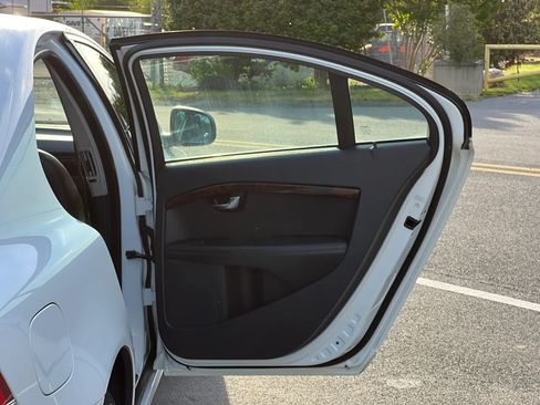 Used 2016 Volvo S80 T5 w/ Climate Package FWD image 30