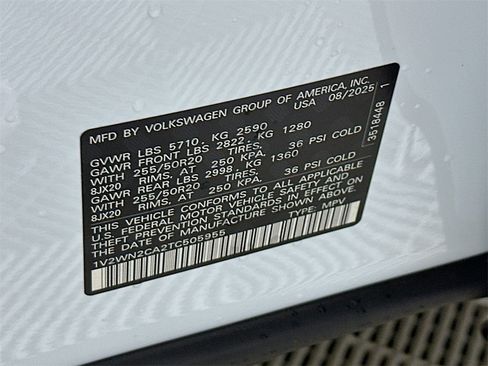 New 2026 Volkswagen Atlas SE image 27