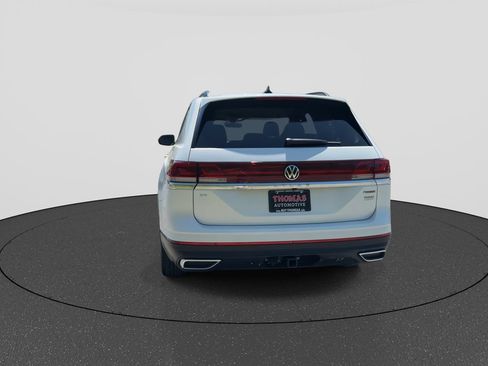 Used 2026 Volkswagen Atlas SE AWD/4WD image 7