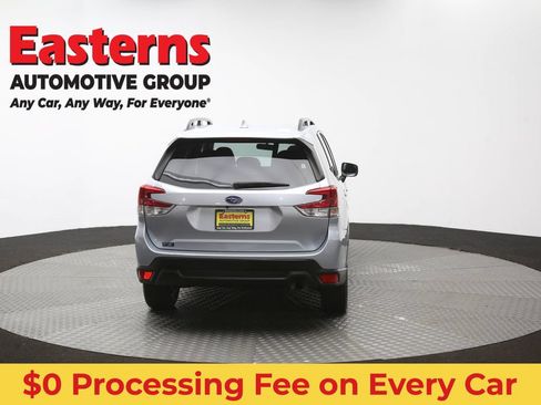 Used 2023 Subaru Forester Premium AWD/4WD image 41