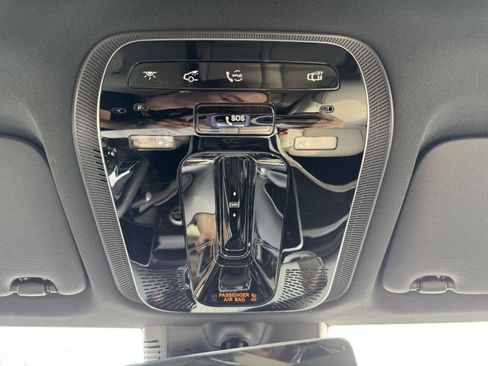 Certified 2025 Mercedes-Benz GLC 300 image 14