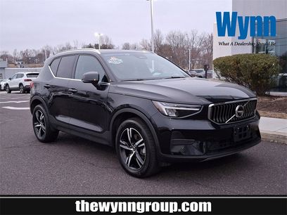Certified 2025 Volvo XC40 B5 Core