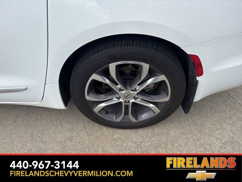 Used 2022 Chrysler Pacifica Pinnacle image 67