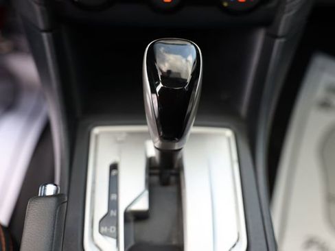 Used 2019 Subaru Crosstrek 2.0i Premium AWD/4WD image 29