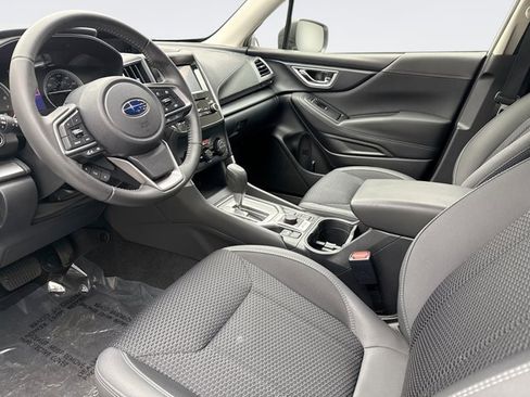 Used 2021 Subaru Forester Premium AWD/4WD image 10