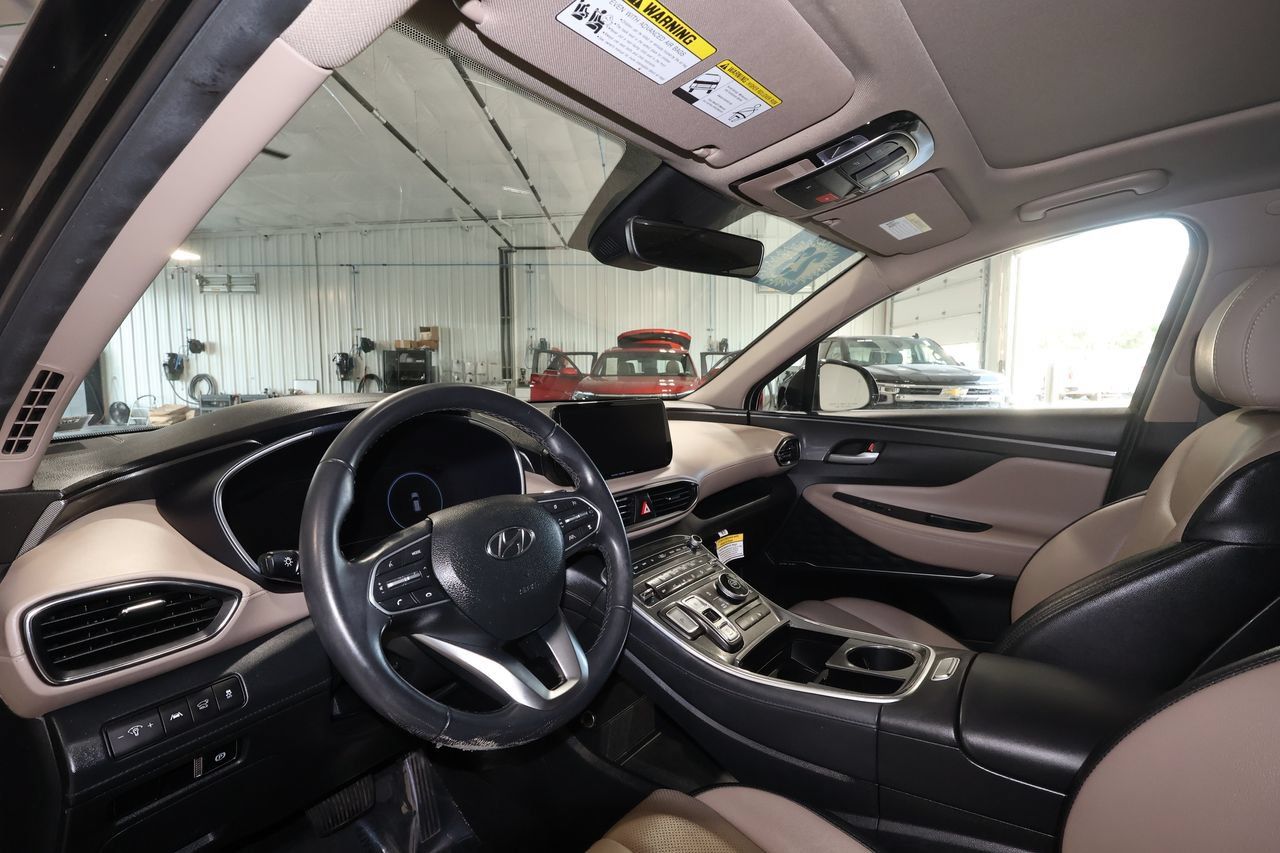 Used 2023 Hyundai Santa Fe SEL w/ Premium Package FWD image 9