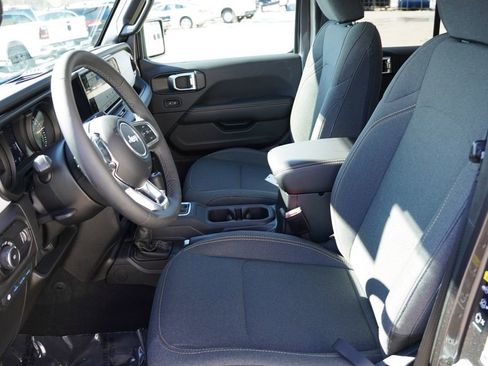 Certified 2025 Jeep Wrangler Sahara 4xe w/ Safety Group image 16