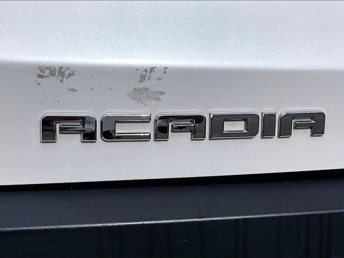 Used 2018 GMC Acadia SLT image 20