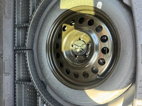Used 2014 Ford Escape SE w/ Equipment Group 201A FWD image 20