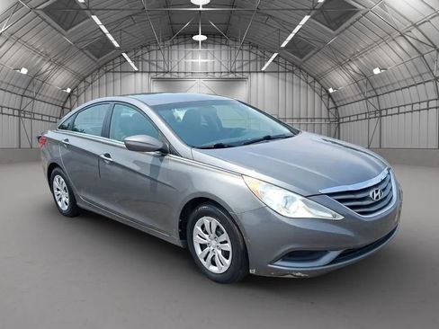 Used 2011 Hyundai Sonata GLS FWD image 7