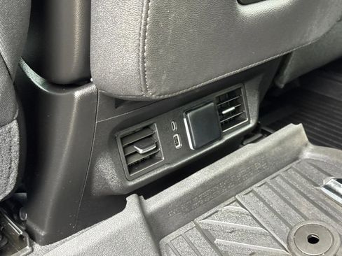 Certified 2023 Chevrolet Silverado 1500 LT AWD/4WD image 7