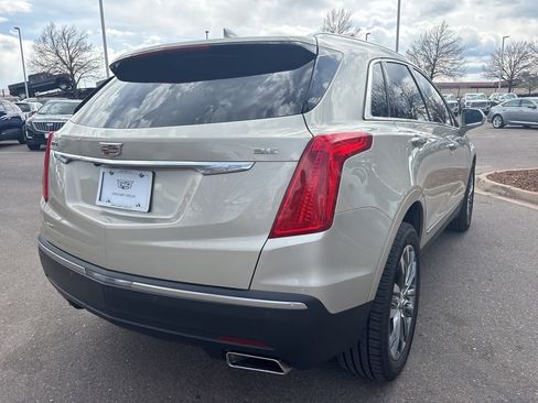 Used 2017 Cadillac XT5 Premium Luxury image 5
