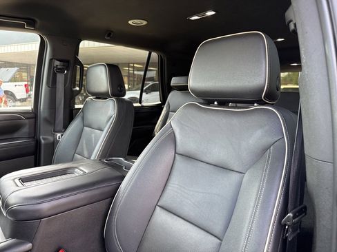 Used 2023 GMC Yukon SLT image 20