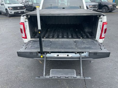 Used 2022 Ford F150 Lariat w/ Equipment Group 502A High image 38