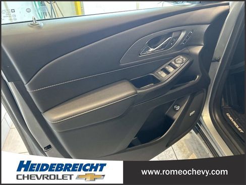 Certified 2023 Chevrolet Traverse Premier image 11