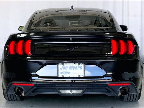 Used 2022 Ford Mustang Coupe w/ Equipment Group 101A RWD image 3