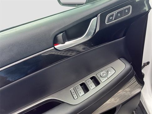 Used 2022 Hyundai Palisade Limited image 23