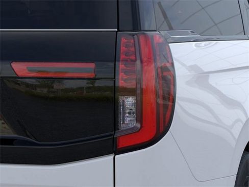 New 2025 Ford Expedition Max Platinum w/ Stealth Performance Package image 21