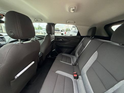 Used 2023 Chevrolet TrailBlazer LT FWD image 5