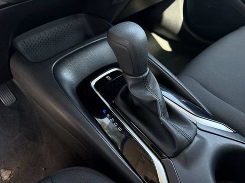 Used 2024 Toyota Corolla LE FWD image 20