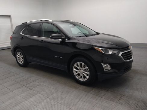 Used 2018 Chevrolet Equinox LT w/ Sun & Infotainment Package image 11