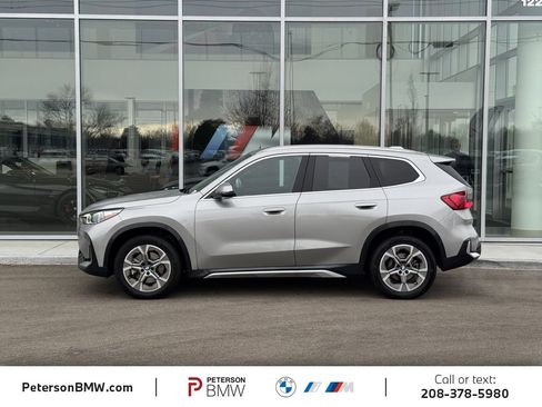 Used 2025 BMW X1 xDrive28i image 3