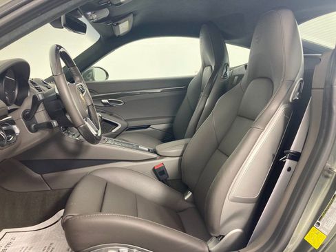 Certified 2025 Porsche 718 Cayman GT4 image 9