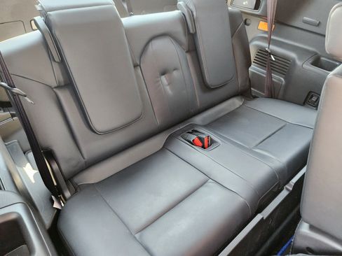 Used 2025 Mitsubishi Outlander SE image 22