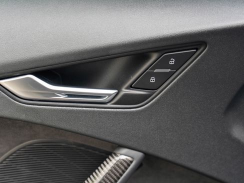 Used 2018 Audi TT RS image 12