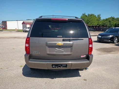 Used 2013 Chevrolet Tahoe LTZ RWD image 4