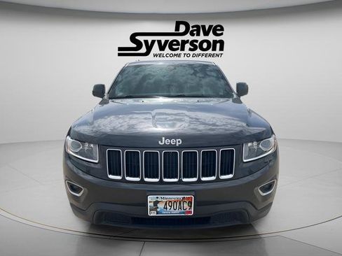 Used 2015 Jeep Grand Cherokee Laredo w/ Quick Order Package 23E AWD/4WD image 2