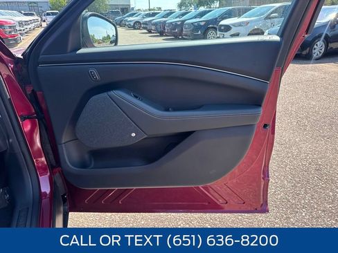 Used 2025 Ford Mustang Mach-E Premium AWD/4WD image 37