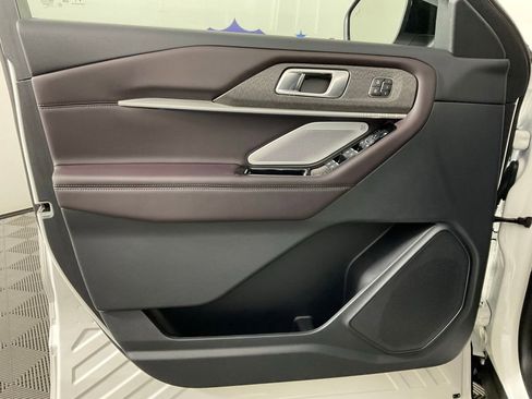 New 2026 Ford Explorer Platinum RWD image 12