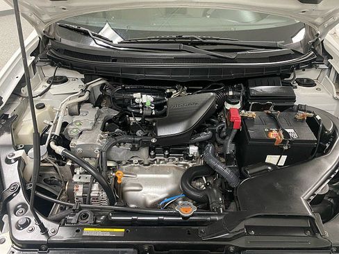 Used 2011 Nissan Rogue S image 17
