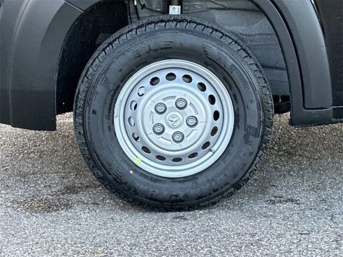 New 2026 RAM ProMaster 2500 w/ Convenience Group image 8