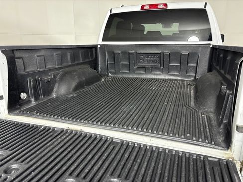 Used 2024 RAM 1500 Warlock AWD/4WD image 12