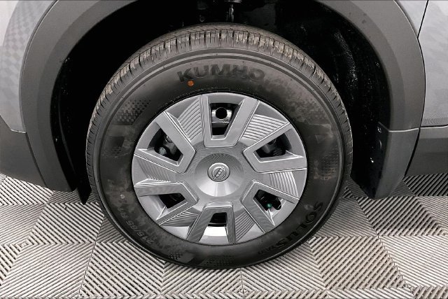 New 2026 Nissan Kicks S FWD image 12