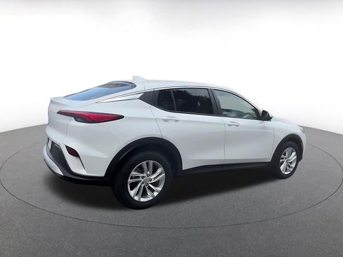 Used 2025 Buick Envista Preferred image 15