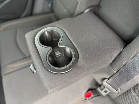 Used 2020 GMC Terrain SLE w/ Driver Convenience Package image 13