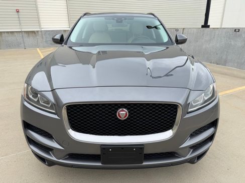 Used 2018 Jaguar F-PACE Premium AWD/4WD image 8
