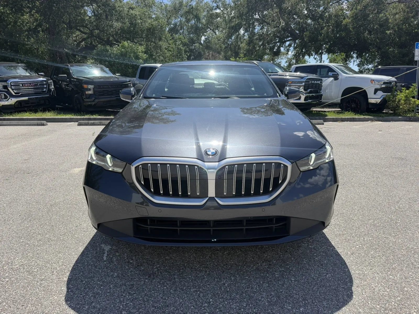 Used 2025 BMW 530i RWD image 4