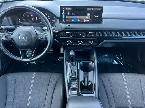 Used 2024 Honda Accord Sport image 15