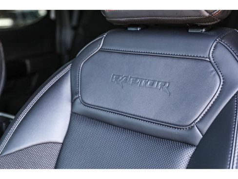 Used 2025 Ford F150 Raptor AWD/4WD image 24