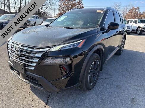 Certified 2024 Nissan Rogue SV w/ SV Premium Package image 1