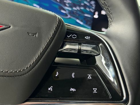 Certified 2026 Cadillac Escalade V w/ LPO, Onyx Lite Package AWD/4WD image 14