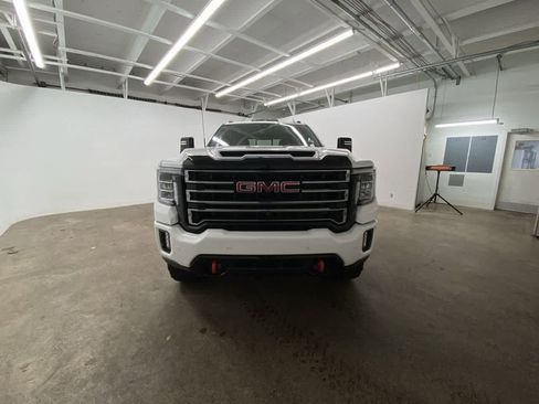 Used 2021 GMC Sierra 3500 AT4 w/ AT4 Preferred Package image 9