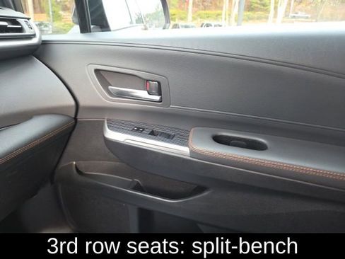Used 2023 Toyota Sienna XSE w/ XSE Plus Package FWD image 28